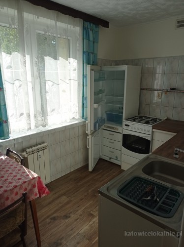 centrum-katowice-rewelacyjne-sloneczne-mieszkanie-2p-po-renowacji-sunny-apartment-to-rent-63998-katowice-do-sprzedania.jpg