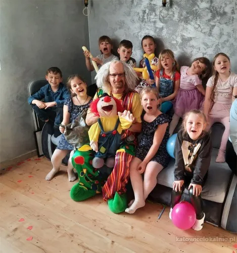 klaun-animator-urodziny-zabawa-w-szkole-przedszkolu-wesela-slask-82904-sprzedam.webp