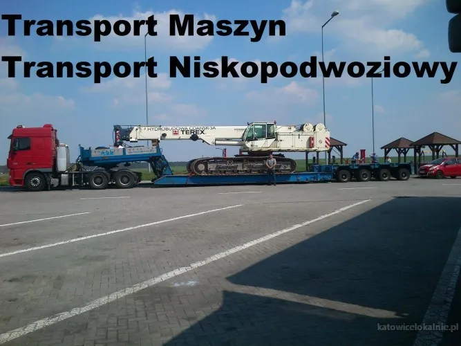 transport-niskopodwoziowy-maszyn-rolniczych-budowlanych-ponadgabarytowy-85797-uslugi-transportowe.webp