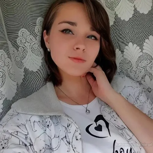 niegrzeczna kusicielka zaprasza