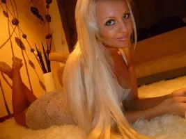 Nimfomanka szuka s.ex kolegi